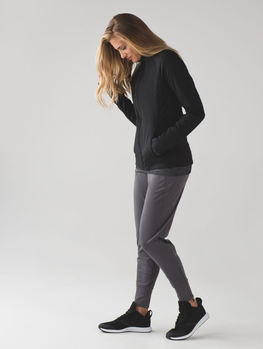 Lululemon Fresh Tracks Pant Dark Carbon Size: 2